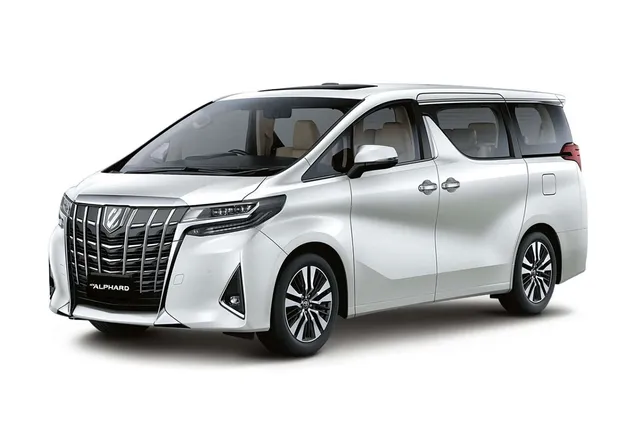 Rent Toyota Alphard Transformer Facelift in Bali